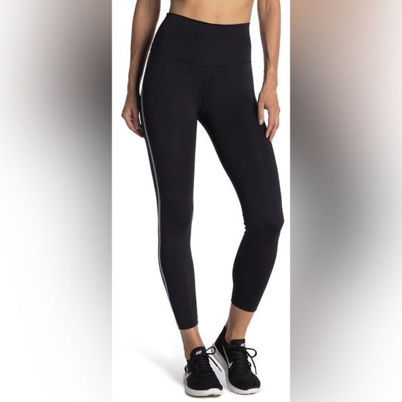 Nike Yoga NY Crochet High Rise Leggings size s - Picture 1 of 7